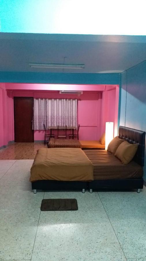 GATE 14 Inn Nakhon Phanom Exterior foto